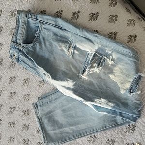 VERVET Flying Monkey  Distressed Mom Jeans 28